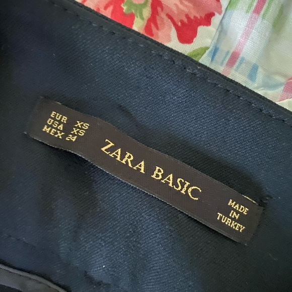 Pants - Picture 3 of 6